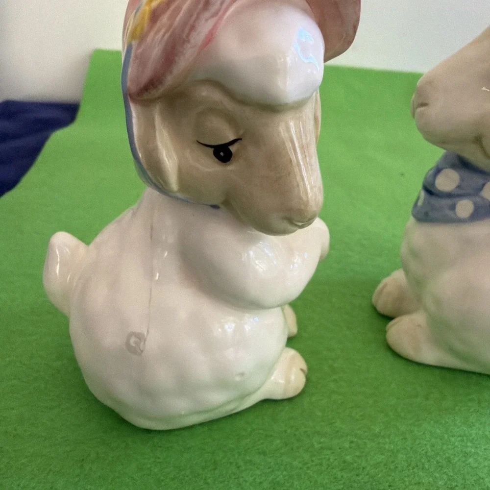 Fitz & Floyd Ceramic Sheep Lambs Salt And Pepper Shakers Easter Spring